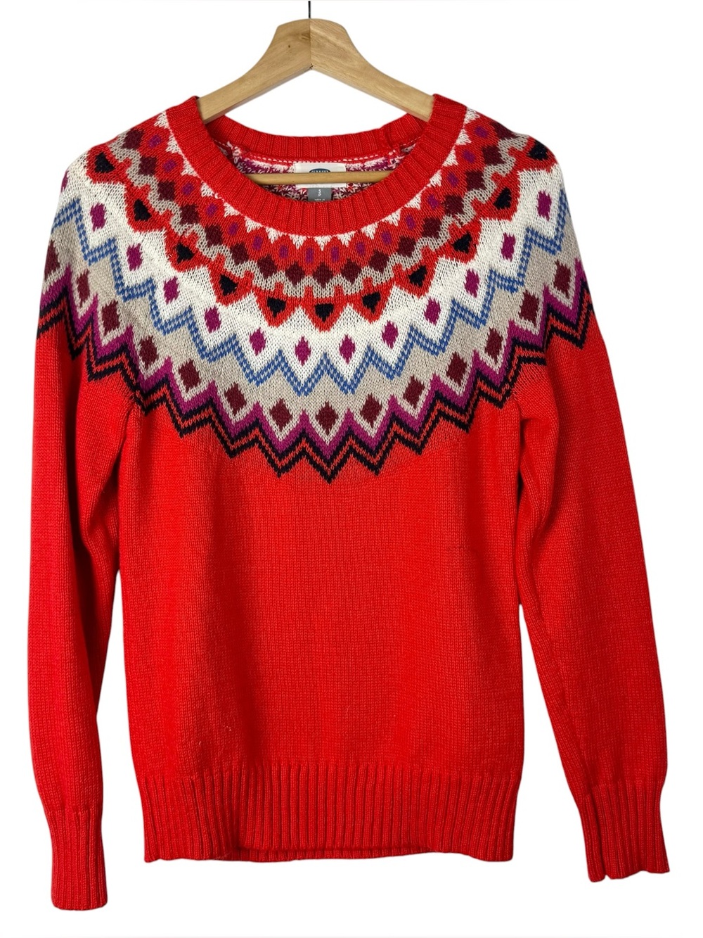 Old Navy Red Crewneck Fair Isle Sweater S
